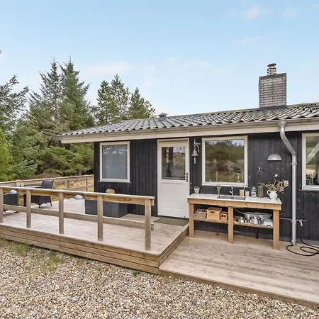 Taneli - 2-2km From The Sea By Interhome *